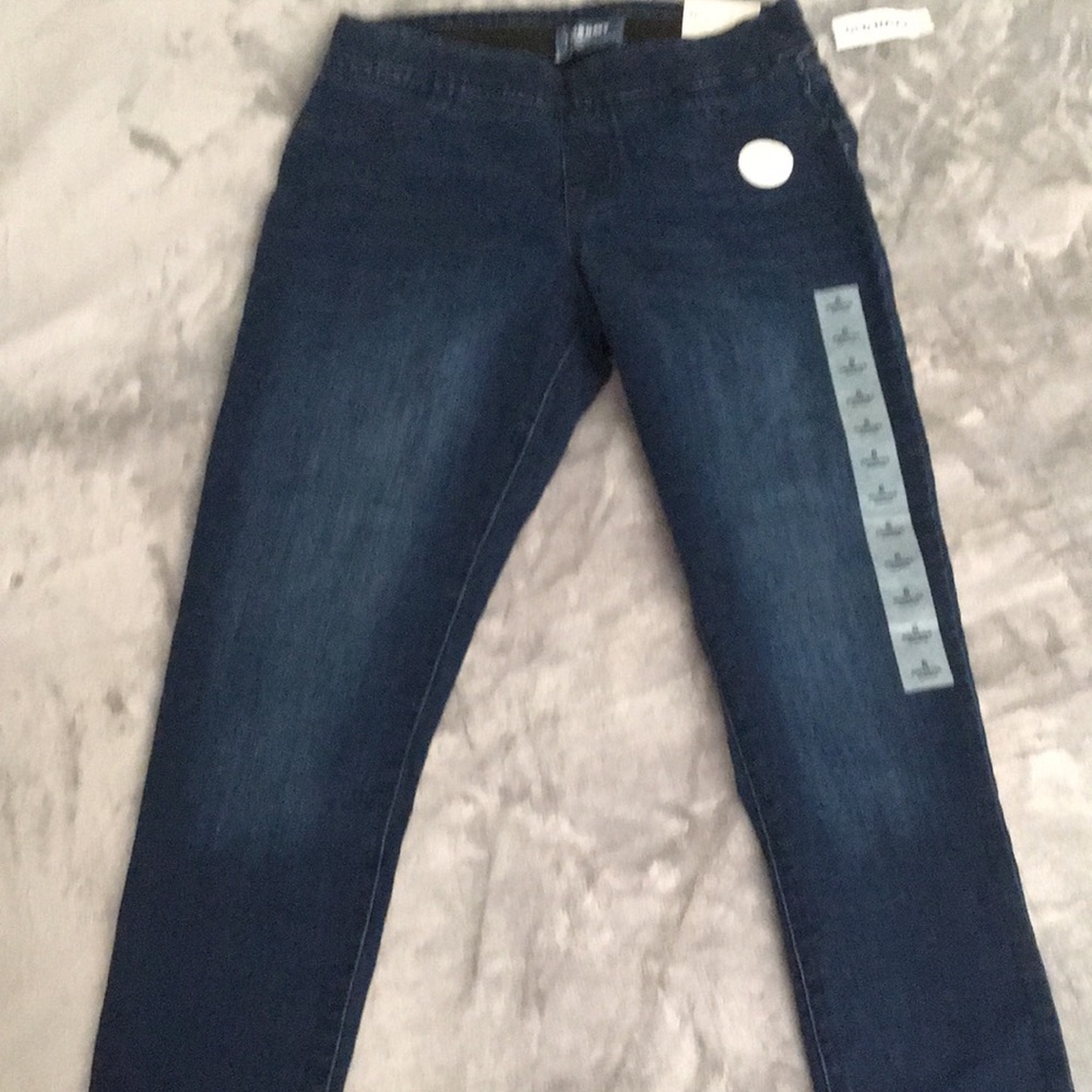 NWT OLD NAVY Rockstar Stretch Jean